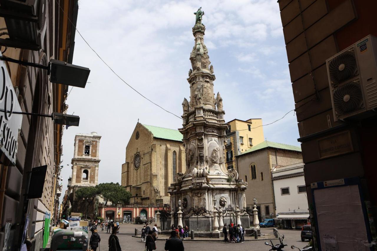 Shabby Chic Apartment In The Vibrant City Center Napoli Eksteriør bilde